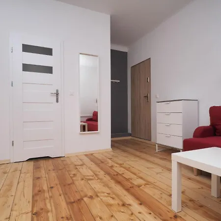 Apartament Praga Polnoc * Varşova
